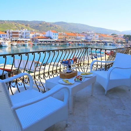 Huri & Nuri Hotel (Adults Only) Foça Exterior photo